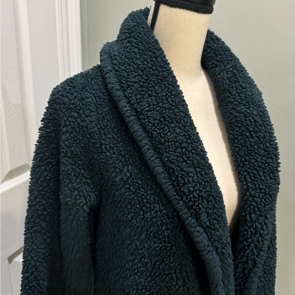 Cozy Dark Green Teddy Jacket - Picture 2 of 5